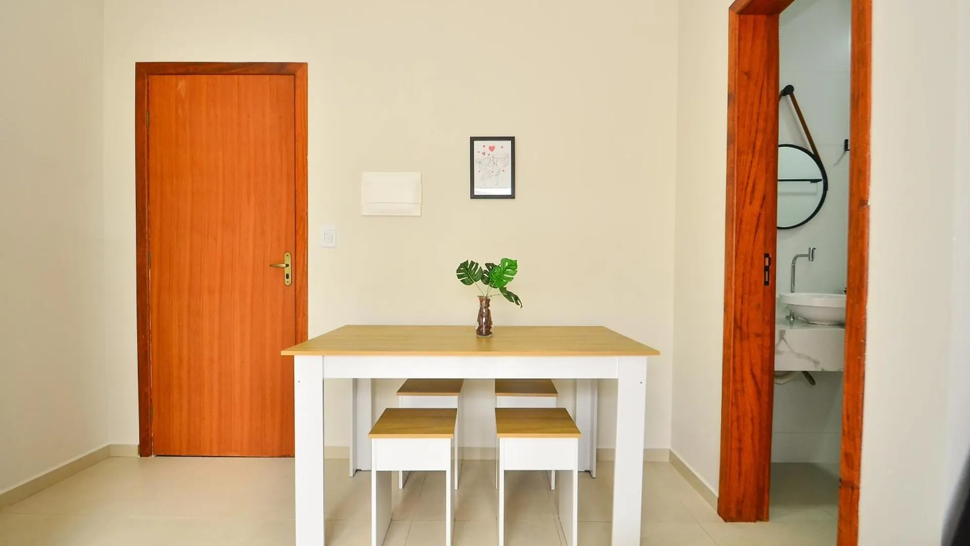 アパート Inhome: Estudio 3, Recanto Confy No Campeche N1529 フロリアノポリス ブラジル